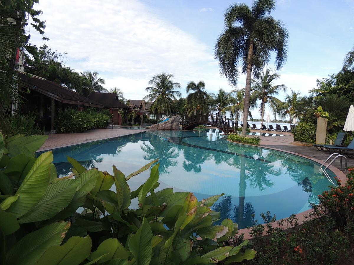 Langkawi Lagoon Resort Water Chalet Pantai Cenang  Exterior photo